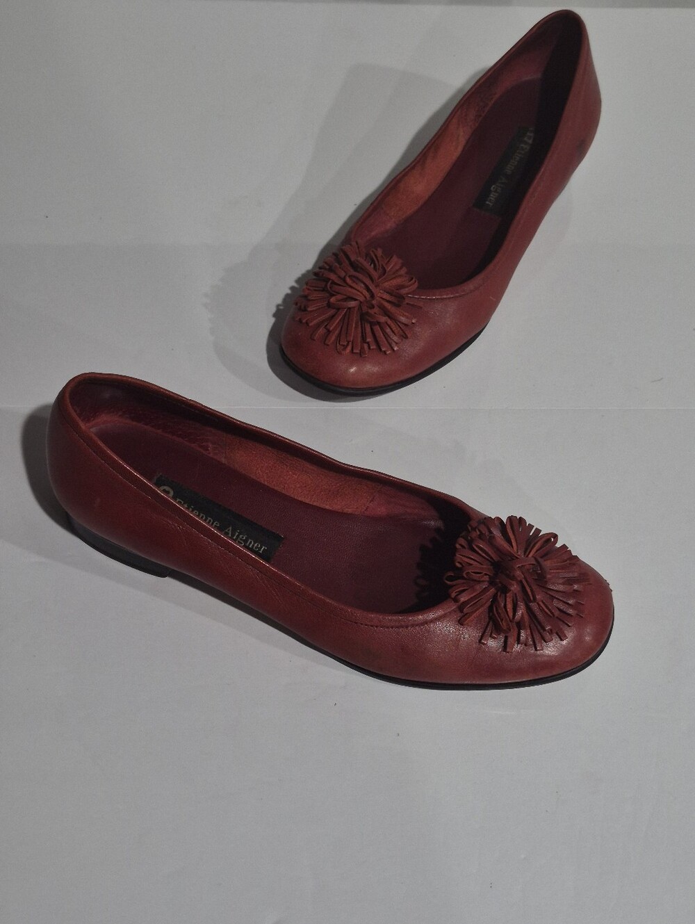 Etienne Aigner Red Leather Pom-Pom Ballet Flats Size 6.5M Classic Shoes.